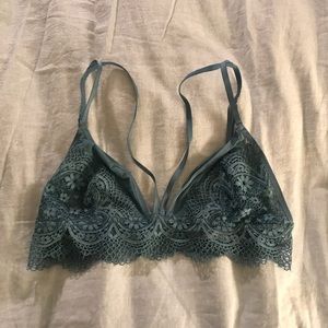 Teal VICTORIA’S SECRET Lacy Bralette (M)